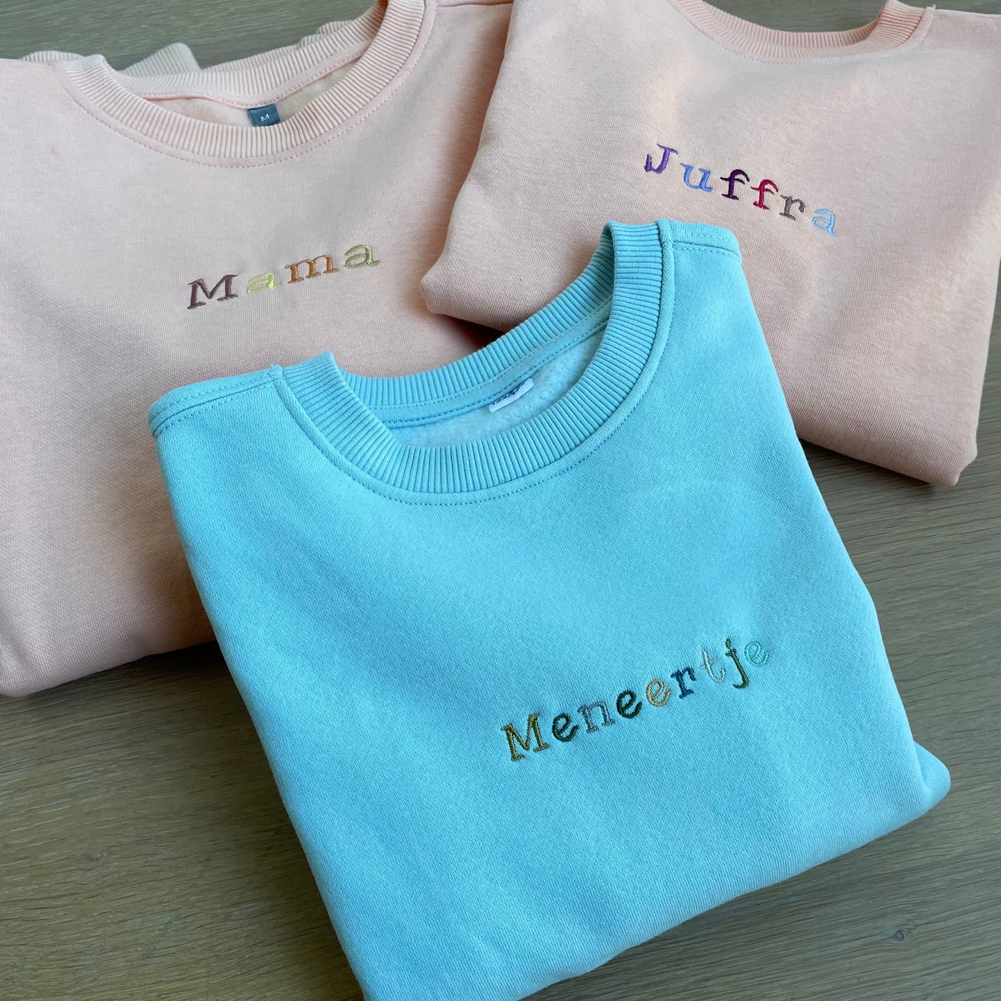 Trui tekst in meerdere kleuren