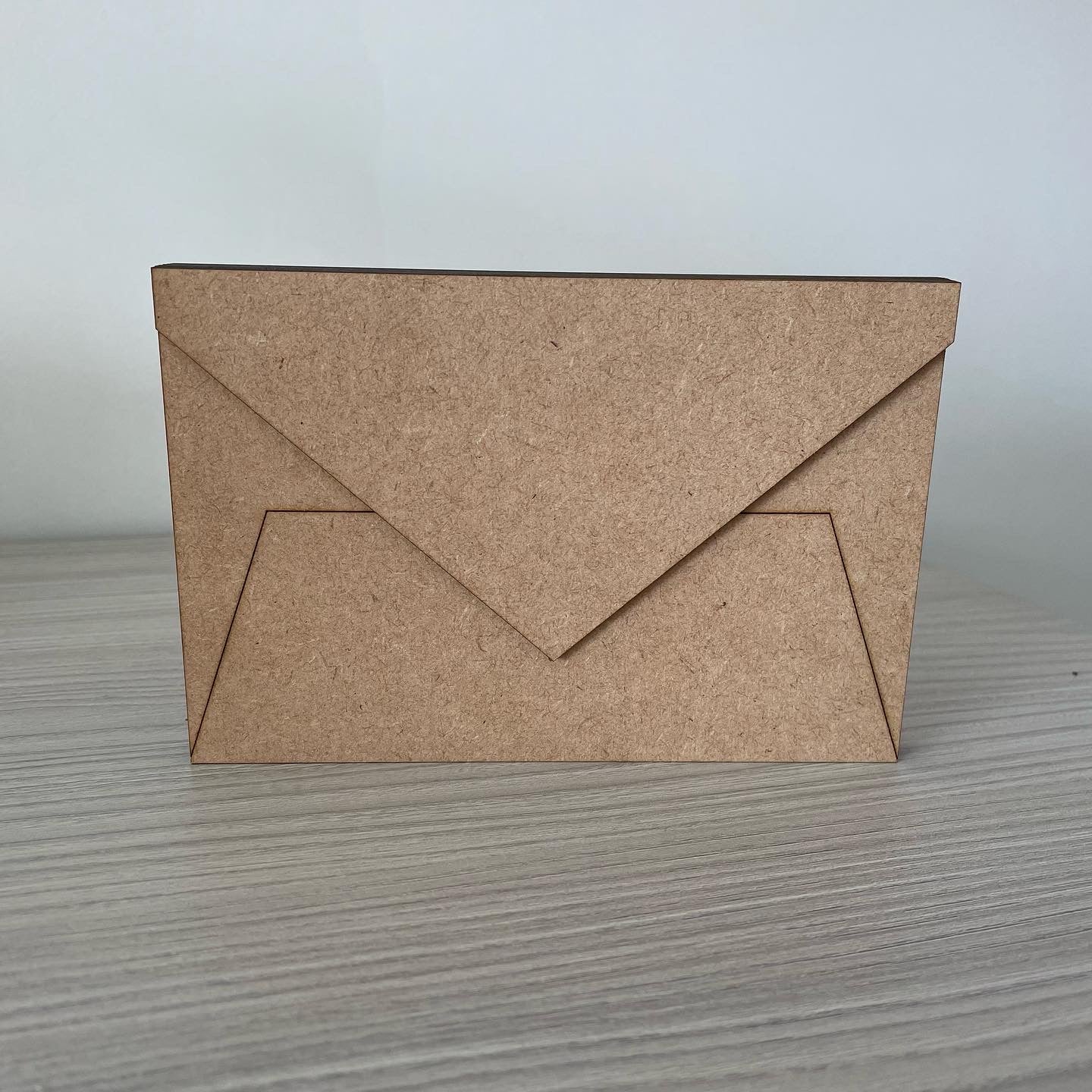 Houten envelop